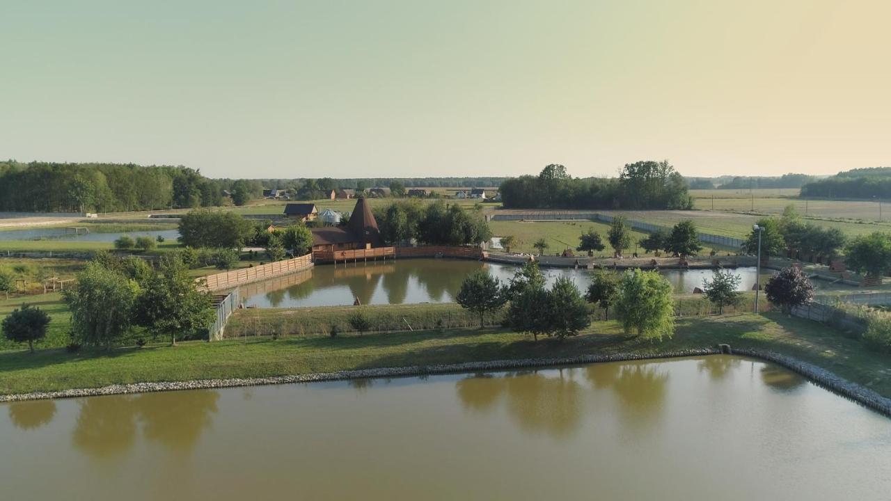 Tatarska Zagroda - Agroturystyka Dolina Baryczy Noclegi - Domek Danielek Krosnice Exterior photo